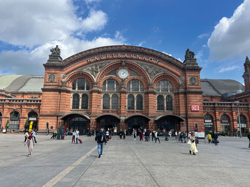 hauptbahnhof